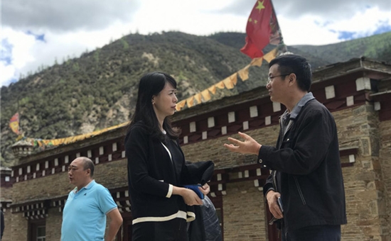 “扶貧+扶智”“調研+討論” 旅投創新扶貧調研組赴麻格同村開展實地調研討論