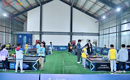 中國電子學會世界機器人大賽在梅驛廣場順利開賽
